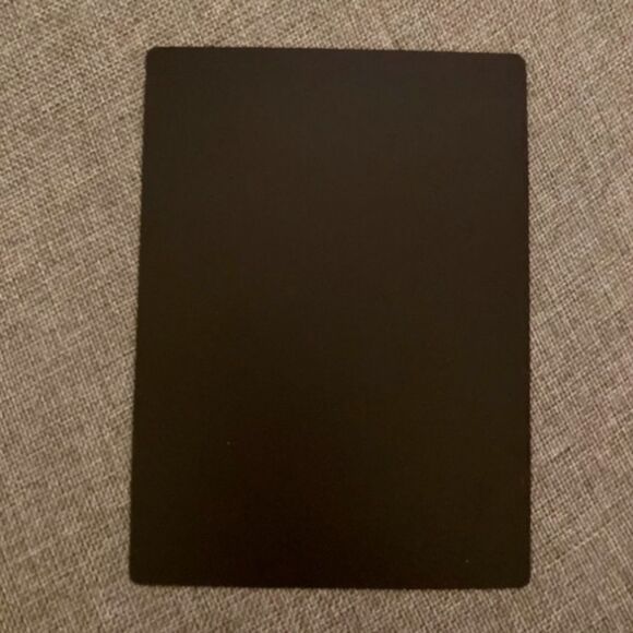 Lilly-Inspired Rainbow Magnet - Picture 4 of 4